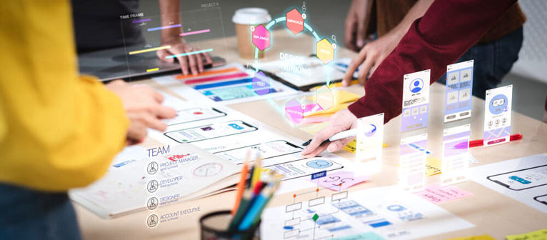 Augmented Reality (AR)