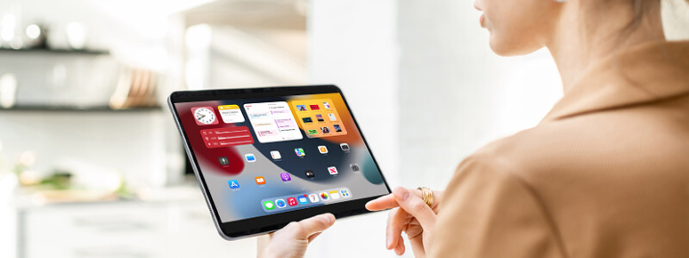 iPad multitasking with shelves